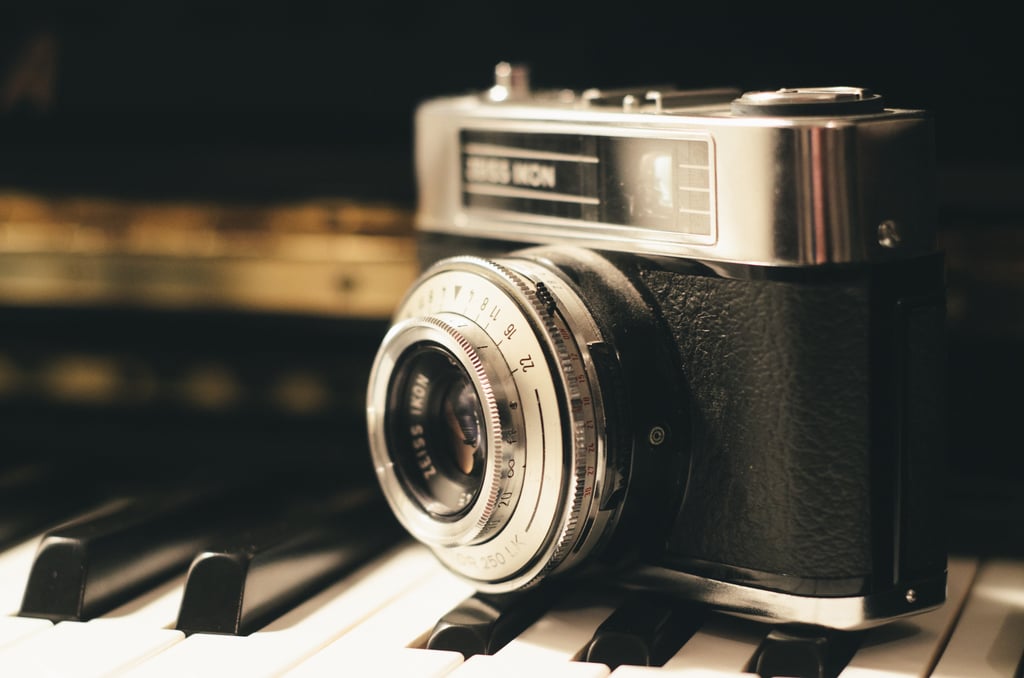 pianocamera-photography-vintage-lens_1.jpg